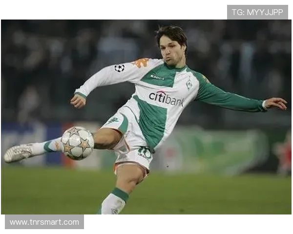 足球八号球衣传奇球星回顾与分析各大赛场的辉煌时刻